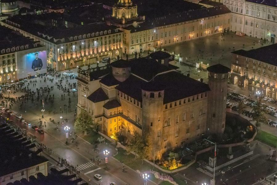 Un Soffice Nido Nel Cuore Di Torino Διαμέρισμα Εξωτερικό φωτογραφία